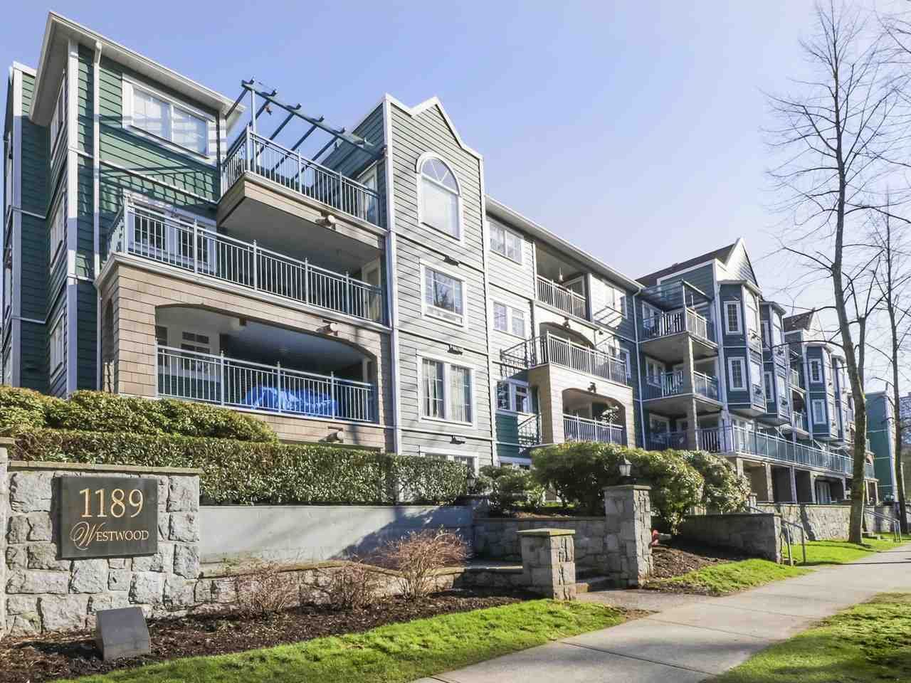 Main Photo: 305 1189 WESTWOOD Street in Coquitlam: North Coquitlam Condo for sale in "LAKESIDE TERRACE" : MLS®# R2437596