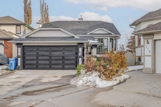 Photo 1: 108 Valley Meadow Close NW in Calgary: Valley Ridge Detached for sale : MLS®# A2013388
