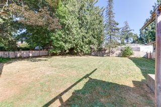 Photo 5: 10323 146 Street in Surrey: Guildford House for sale (North Surrey)  : MLS®# R2718966
