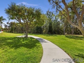 Photo 27: House for sale : 4 bedrooms : 422 Helix Way in Oceanside