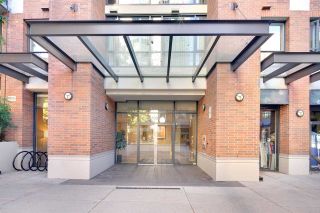 Photo 2: 518 1082 SEYMOUR Street in Vancouver: Downtown VW Condo for sale (Vancouver West)  : MLS®# R2409783