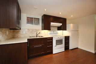 Photo 6: Lower 7 Harvard Avenue in Toronto: Roncesvalles House (2 1/2 Storey) for lease (Toronto W01)  : MLS®# W3599483