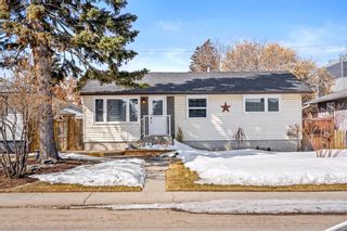 Photo 1: 1113 37 Street SE in Calgary: Forest Lawn Detached for sale : MLS®# A2035855