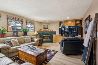 Photo 16: 44 Woodbrook Place SW in Calgary: Woodbine Detached for sale : MLS®# A2127974