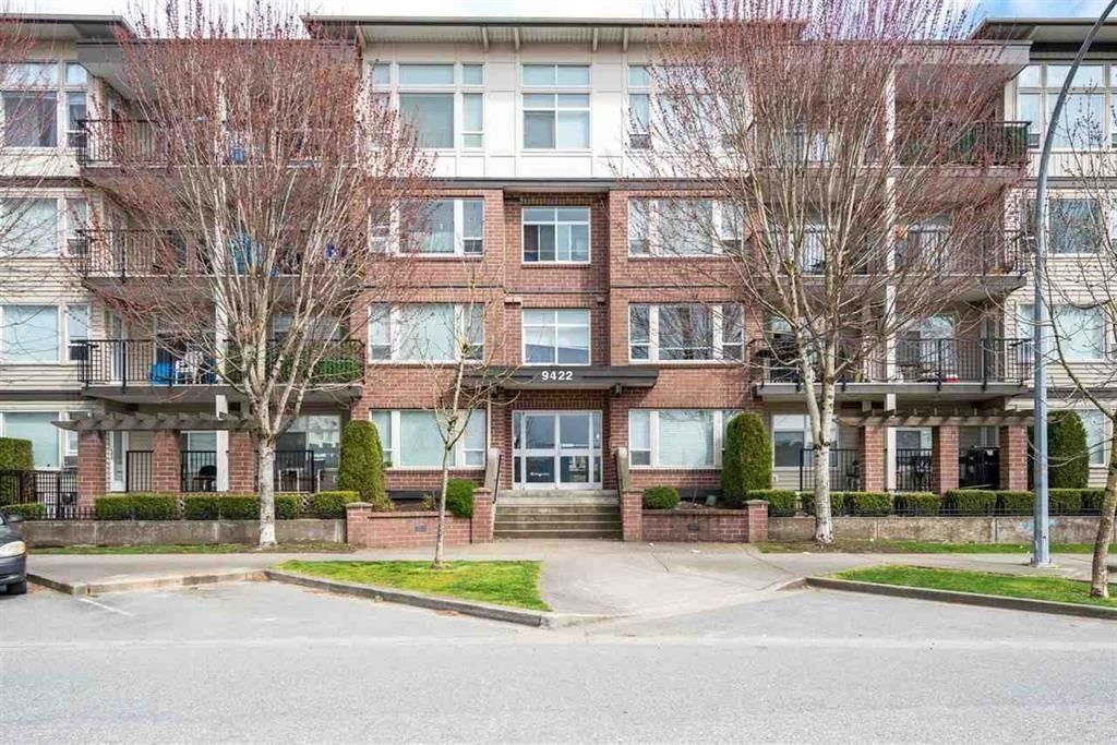 Main Photo: 117 9422 VICTOR Street in Chilliwack: Chilliwack Proper East Condo for sale in "The Newmark" : MLS®# R2739235