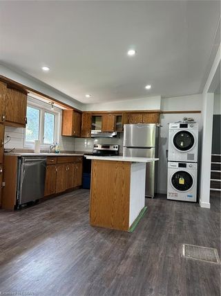 Photo 3: 7 Elmhurst Street in Komoka: Kilworth Single Family Residence for sale (4 - Middelsex Centre)  : MLS®# 40480876
