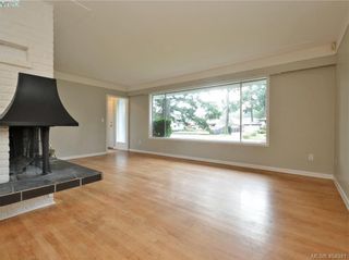 Photo 2: 536 Acland Ave in VICTORIA: Co Wishart North House for sale (Colwood)  : MLS®# 804616