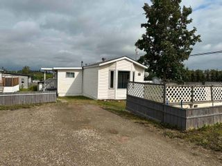 Main Photo: 89 12842 OLD HOPE Road in Charlie Lake: Fort St. John - Rural W 100th Manufactured Home for sale in "SHADY ACRES" (Fort St. John)  : MLS®# R2802267
