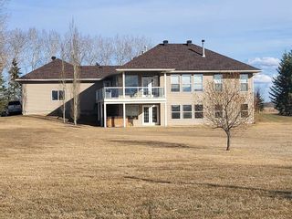 Main Photo: 26518 Township Road 402: Rural Lacombe County Detached for sale : MLS®# A2102917