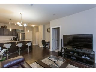 Photo 10: 211 9655 KING GEORGE Boulevard in Surrey: Whalley Condo for sale in "GRUV" (North Surrey)  : MLS®# R2139260