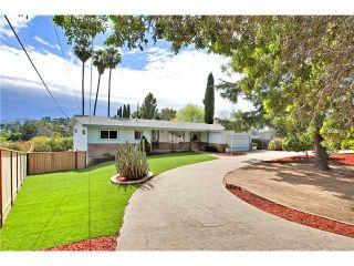Photo 1: MOUNT HELIX House for sale : 3 bedrooms : 10601 Itzamna in La Mesa