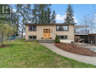 Photo 3: 3550 16 Avenue NE in Salmon Arm: House for sale : MLS®# 10310595