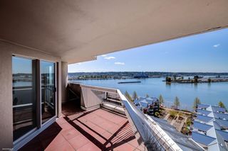 Photo 12: 1802 1185 QUAYSIDE Drive in New Westminster: Quay Condo for sale in "Riviera" : MLS®# R2872694