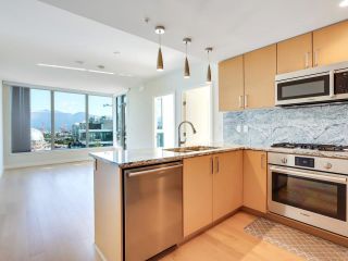 Photo 8: 1507 1708 ONTARIO Street in Vancouver: Mount Pleasant VE Condo for sale in "PINNACLE ON THE PARK" (Vancouver East)  : MLS®# R2855888