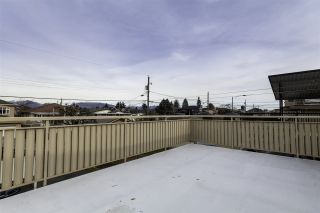 Photo 32: 2349 E 39TH AVENUE in Vancouver: Collingwood VE House for sale (Vancouver East)  : MLS®# R2539532