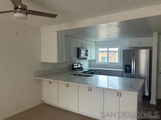 Photo 2: SAN CARLOS Condo for rent : 3 bedrooms : 8775 Navajo Rd #6 in San Diego