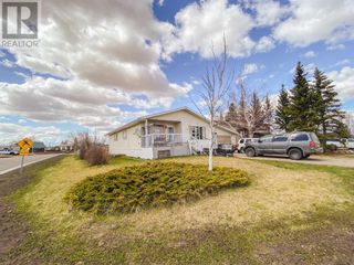Photo 1: 4520 44 Street in Rycroft: House for sale : MLS®# A2128921