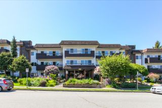 Photo 1: 108 13530 HILTON Road in Surrey: Bolivar Heights Condo for sale in "HILTON HOUSE" (North Surrey)  : MLS®# R2062435