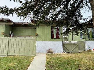 Photo 1: 11015 5 Street SW in Calgary: Southwood Semi Detached (Half Duplex) for sale : MLS®# A2121480