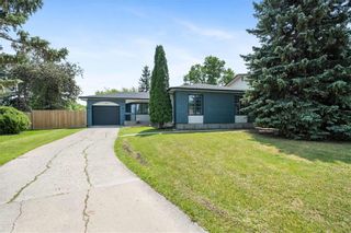 Photo 1: 128 Park Grove Drive in Winnipeg: Southdale Residential for sale (2H)  : MLS®# 202315535