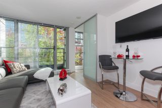 Photo 2: 401 1255 SEYMOUR Street in Vancouver: Downtown VW Condo for sale in "ELAN" (Vancouver West)  : MLS®# R2251609