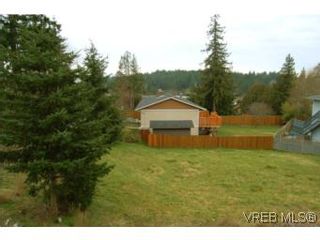 Photo 10: 3536 Wishart Rd in VICTORIA: Co Latoria House for sale (Colwood)  : MLS®# 494985