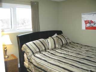 Photo 5: Gorgeous 3 Bedroom 2 Storey Home!