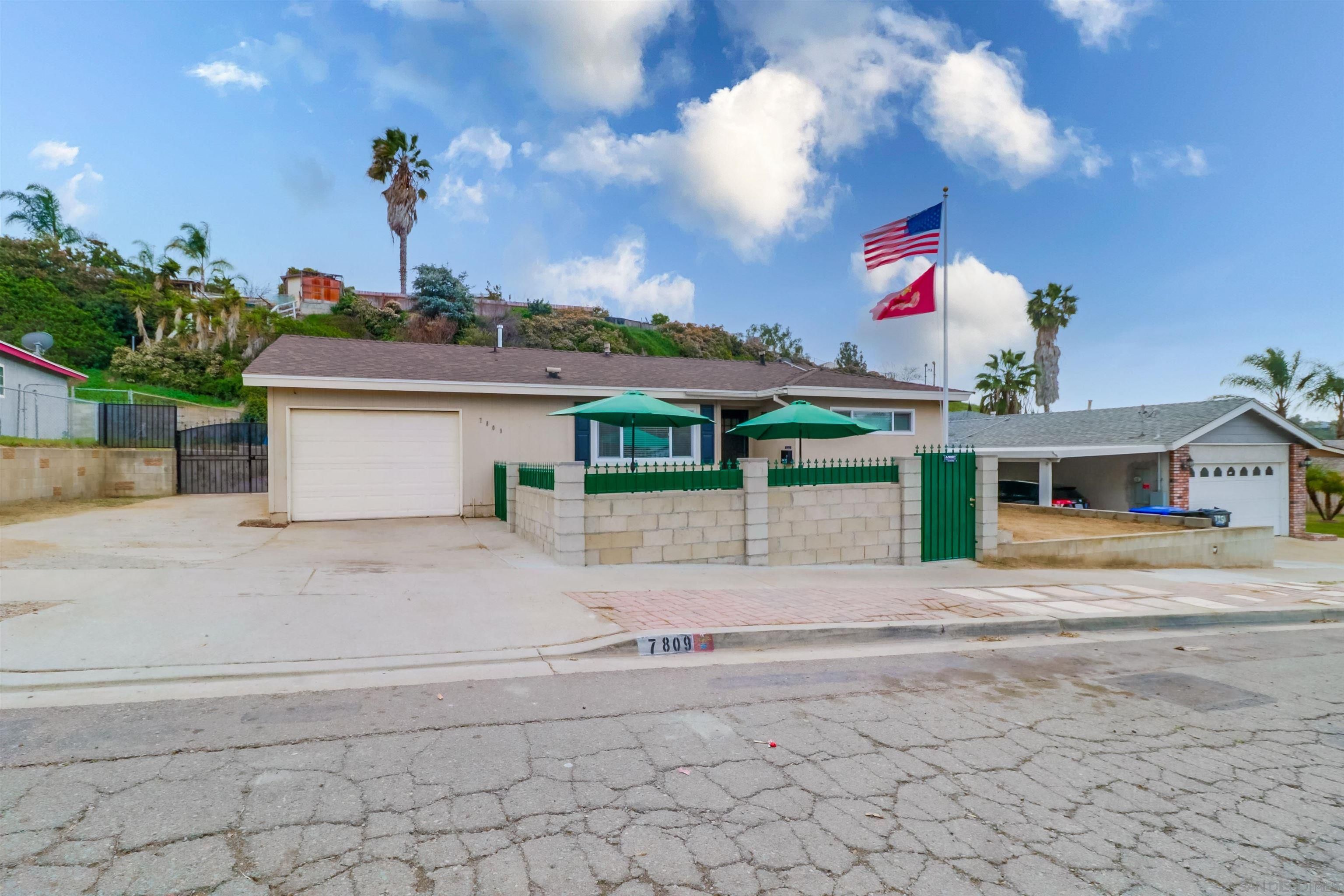 Main Photo: ENCANTO House for sale : 3 bedrooms : 7809 San Vicente St in San Diego