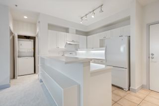 Photo 5: 108 6198 ASH Street in Vancouver: Oakridge VW Condo for sale in "The Grove" (Vancouver West)  : MLS®# R2872433