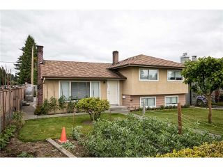 Photo 1: 1662 SUTHERLAND AV in North Vancouver: Boulevard House for sale : MLS®# V1070450