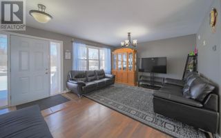 Photo 3: 18 Sherwood Road in West Royalty: House for sale : MLS®# 202304985