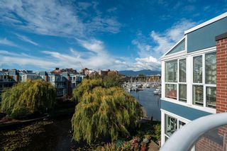 Photo 20: 405 1502 ISLAND PARK Walk in Vancouver: False Creek Condo for sale (Vancouver West)  : MLS®# R2839361