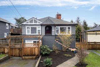 Photo 1: 3319 Linwood Ave in Saanich: SE Maplewood House for sale (Saanich East)  : MLS®# 955268