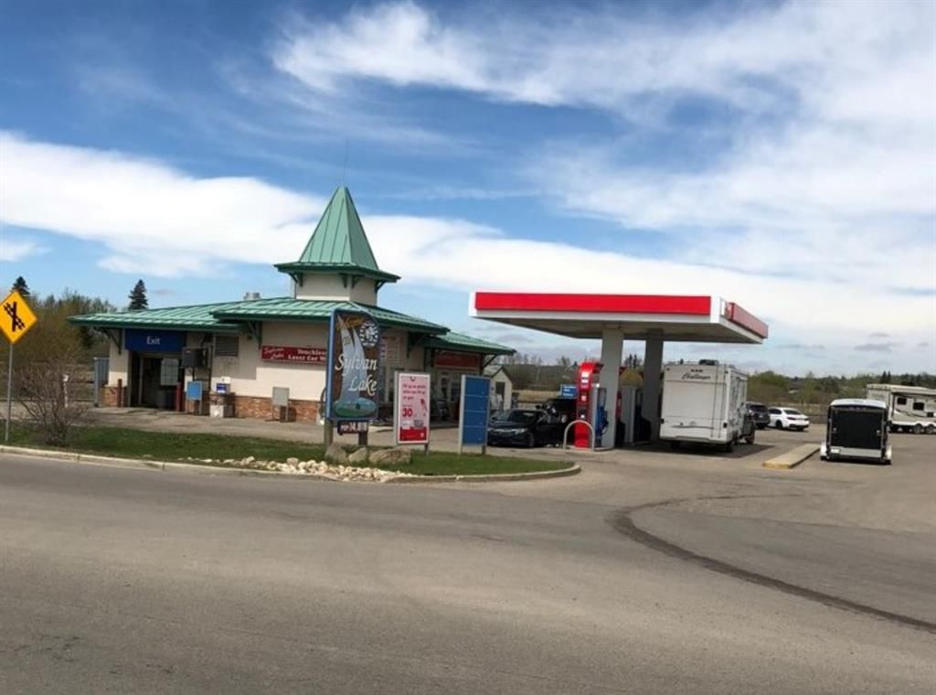 Main Photo: ESSO Gas station, car wash for sale Alberta: Commercial for sale : MLS®# A1184931