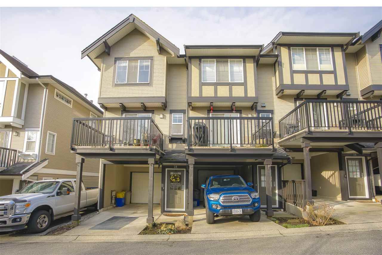 Main Photo: 28 20176 68 AVENUE in Langley: Willoughby Heights Townhouse for sale : MLS®# R2432776