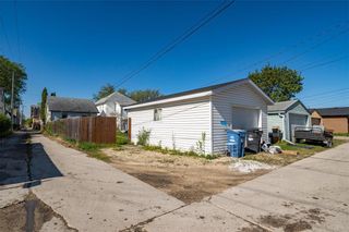 Photo 28: 589 Church Avenue in Winnipeg: House for sale : MLS®# 202313728