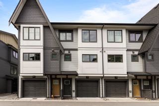 Photo 4: 80 19451 SUTTON Avenue in Pitt Meadows: South Meadows Townhouse for sale in "NATURES WALK" : MLS®# R2867668