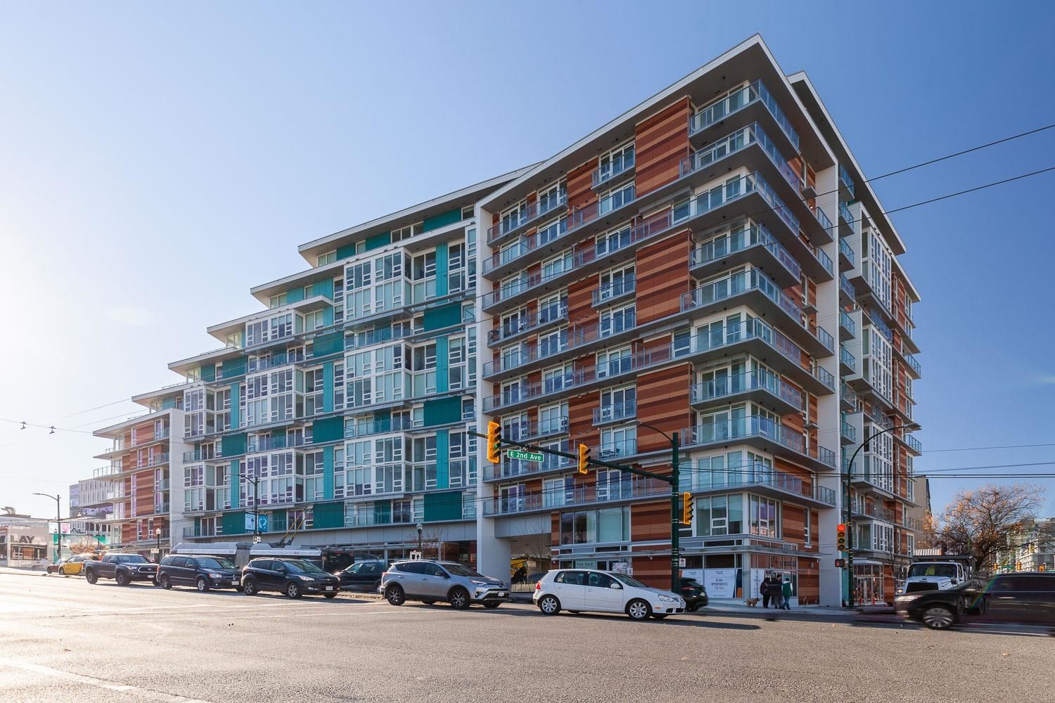 Main Photo: 918 180 E 2ND Avenue in Vancouver: Mount Pleasant VE Condo for sale in "2nd & Main" (Vancouver East)  : MLS®# R2735180