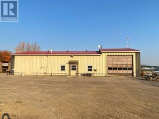 Photo 2: 913 8 Street NW in Slave Lake: Industrial for sale : MLS®# A2011162