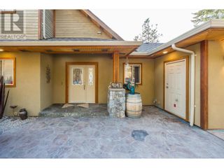 Photo 5: 9143 Tronson Road Adventure Bay: Okanagan Shuswap Real Estate Listing: MLS®# 10308821