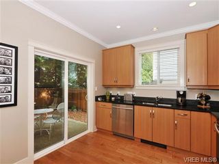 Photo 10: 3330 Myles Mansell Rd in VICTORIA: La Walfred House for sale (Langford)  : MLS®# 684341