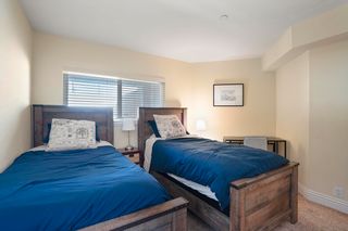 Photo 15: LA JOLLA Condo for sale : 2 bedrooms : 7509 Draper Ave #205