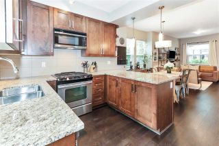 Photo 5: 1833 CHARLES Street in Vancouver: Grandview VE Townhouse for sale in "Jeff's Residence" (Vancouver East)  : MLS®# R2278088