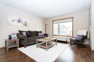 Photo 2: 111 Brotman Bay in Winnipeg: River Park South House for sale (2F)  : MLS®# 1904456