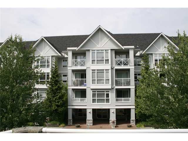 Main Photo: 102 3142 ST JOHNS Street in Port Moody: Port Moody Centre Condo for sale : MLS®# V930148