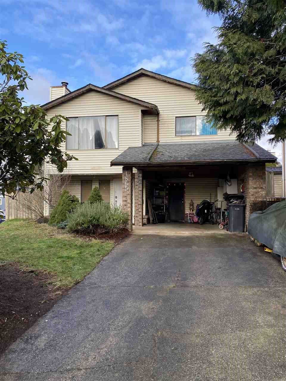Main Photo: 1865 HILLSIDE Avenue in Coquitlam: Cape Horn House for sale in "CAPE HORN" : MLS®# R2532752