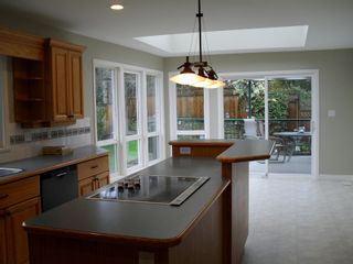 Photo 5: 2250 BREWSTER PL in ABBOTSFORD: Abbotsford East House for rent (Abbotsford) 
