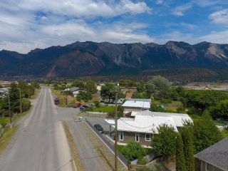 Photo 4: 70 MOUNTAIN VIEW ROAD: Lillooet Full Duplex for sale (South West)  : MLS®# 168803