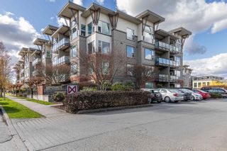 Photo 1: 419 33539 HOLLAND Avenue in Abbotsford: Central Abbotsford Condo for sale in "THE CROSSING" : MLS®# R2690023