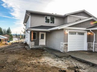 Photo 2: 1 595 Petersen Rd in CAMPBELL RIVER: CR Campbell River West Half Duplex for sale (Campbell River)  : MLS®# 775152